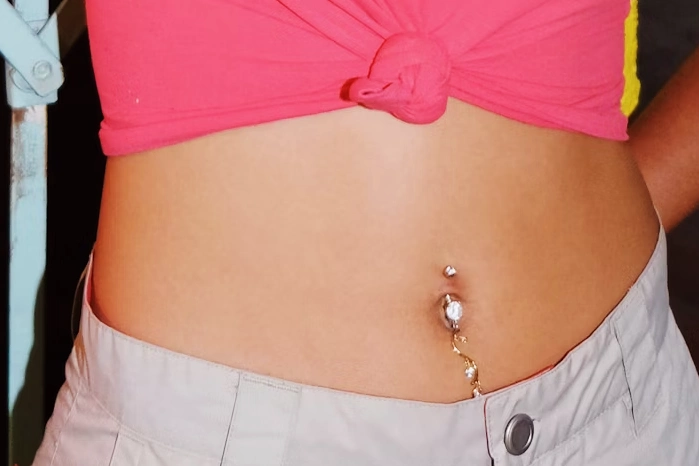 symbolism about belly button